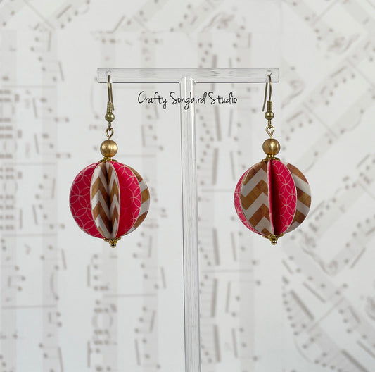 Paper Lantern Earrings - Pink Zigzag