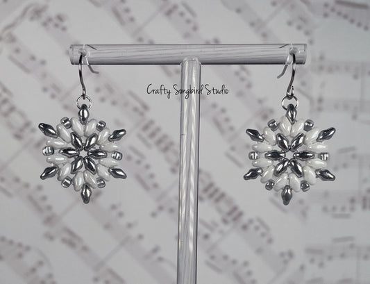 Snowfall Earring - White/Silver